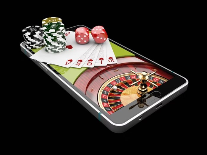 Esports kompetitif di Indonesia menarik banyak penonton dan pemain aktif